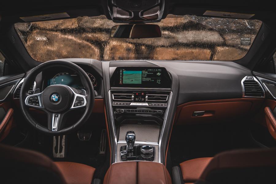 Торпедо BMW M850i xDrive (G15) 2018 года  (NA) (фото 5 из 33)